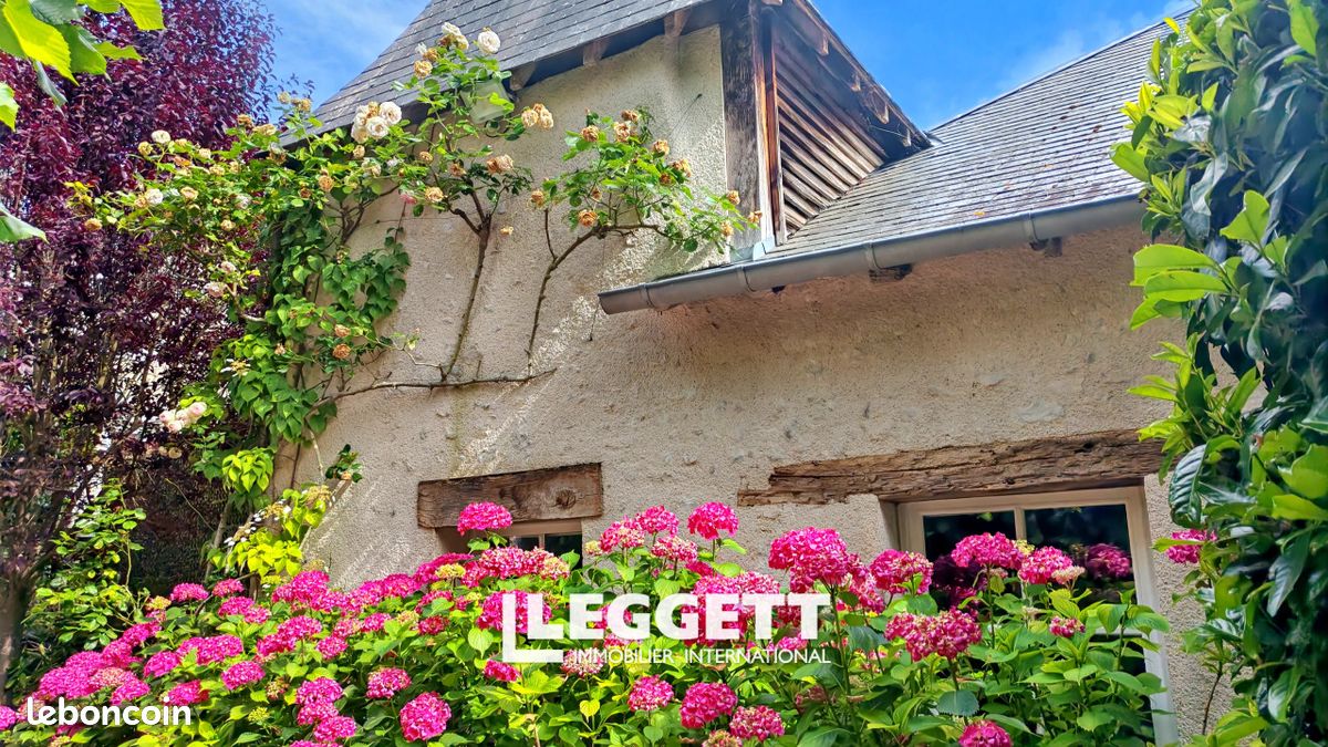 Maison 8 pièces 240 m² · à Mer · 240 m² · 480 000 €