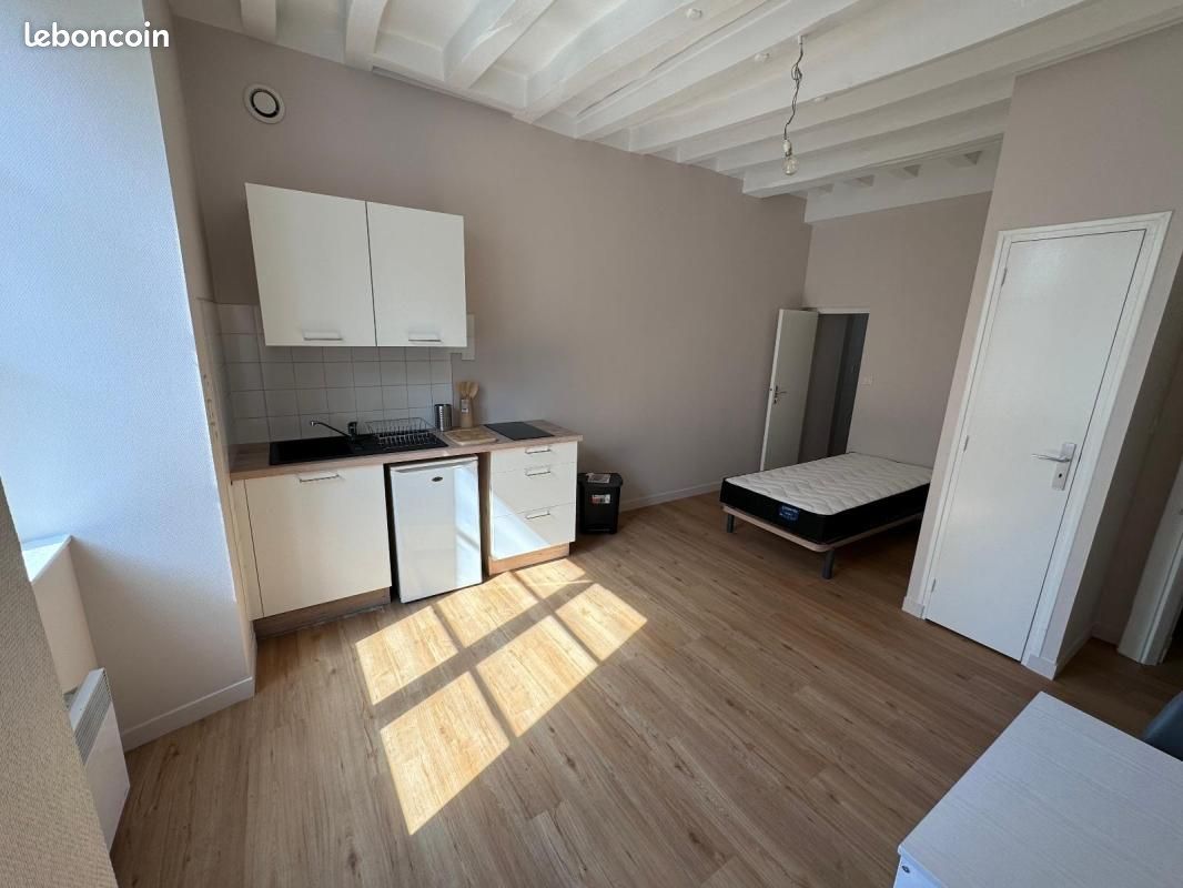 Appartement 1 pièce 20 m² · à Laval · 20 m² · 410 €/mois