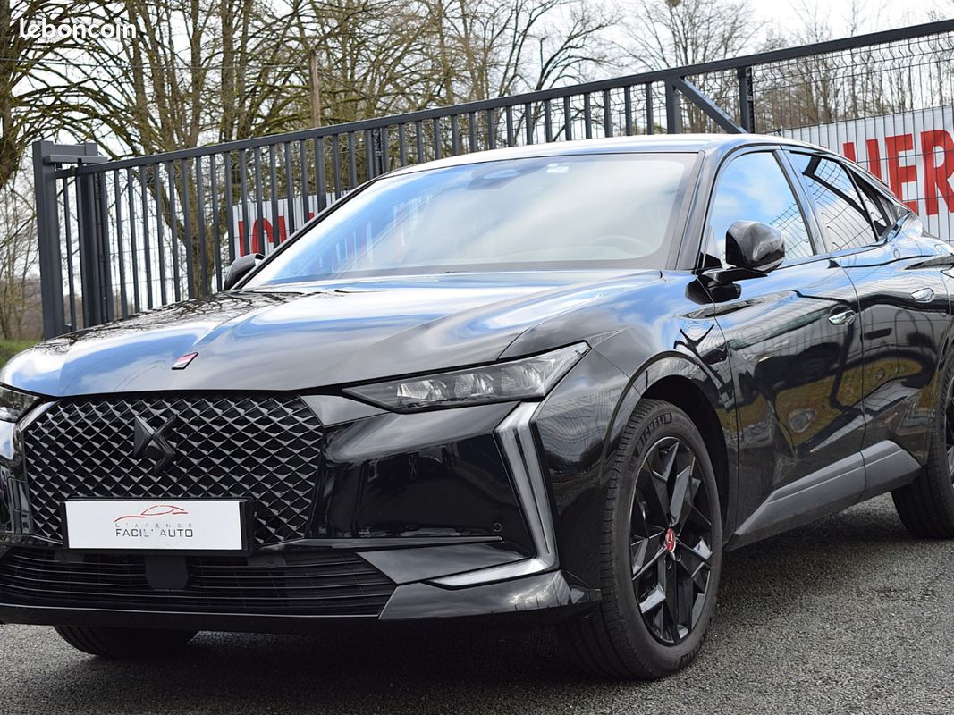DS DS 4 Hybride E-Tense 225 EAT8 Performance Line / 1ère Main / Garantie Constructeur (image 1)