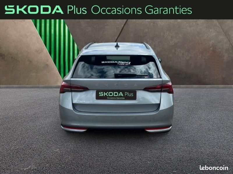 Skoda Octavia Combi 2.0 TDI SCR 150ch Selection DSG7 (image 15)