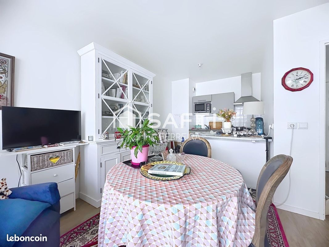 Studio 1 pièce 31 m² (image 2)