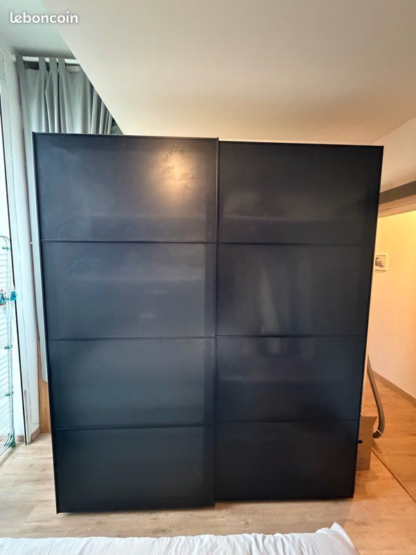 Portes armoire IKEA noires (image 1)