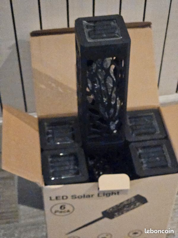 Boule Solaire Exterieur Spetebo Boule Solaire LED Blanc Chaud Avec Piquet - 20 Cm - Lampe Décorative Pour Jardin, Balcon, Terrasse Boule Solaire Exterieur Jardin