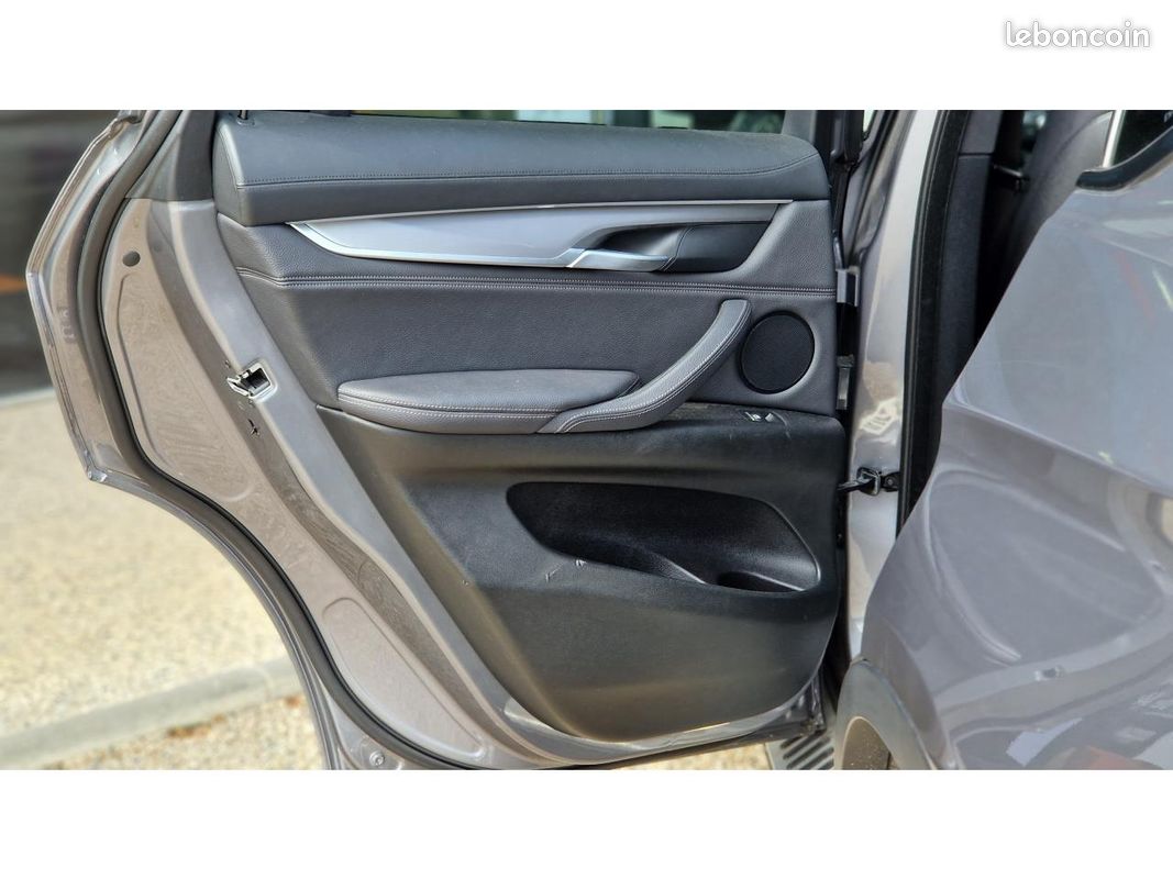 BMW X6 xDrive 30d - BVA F16 F86 Lounge Plus (image 22)