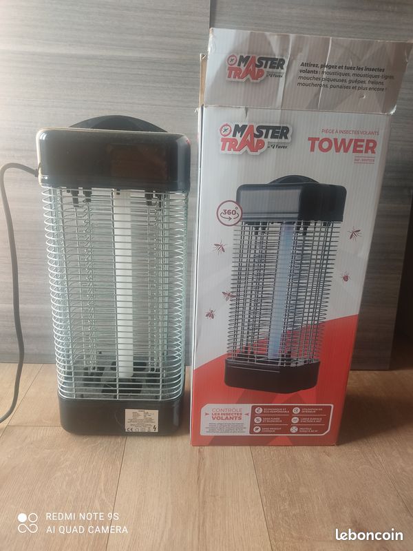 Lampe UV insecte volant extérieur (image 1)