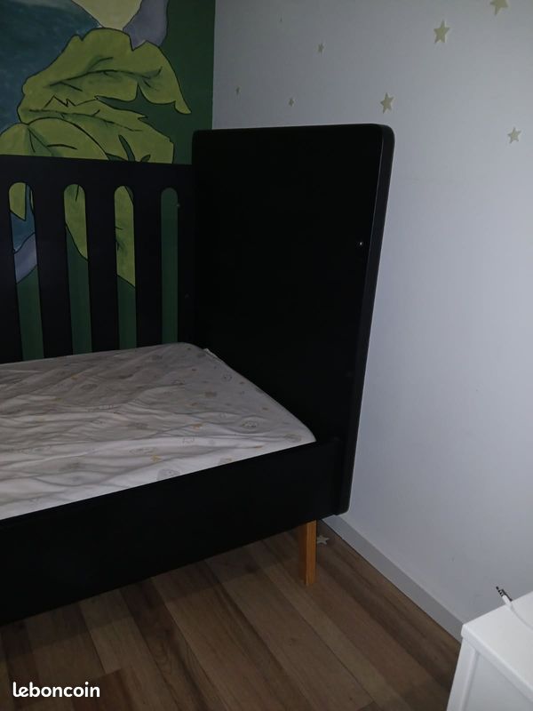 Lit et commode (image 2)