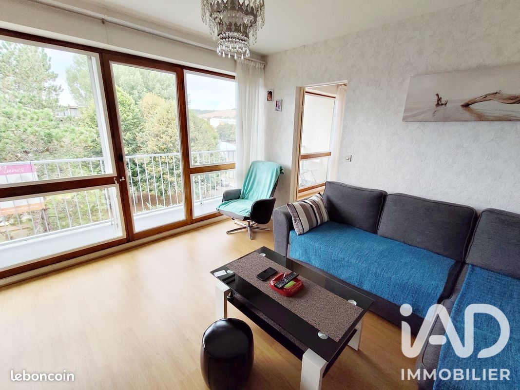 Appartement 3 pièces 60 m² · à Joigny · 60 m² · 54 900 €
