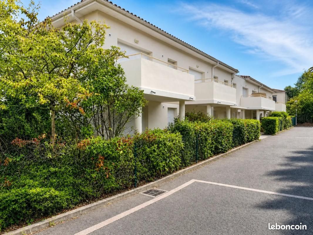 Appartement 2 pièces 45 m² · à Fargues-Saint-Hilaire · 45 m² · 143 000 €
