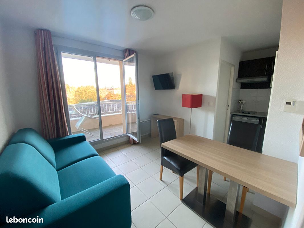 Appartement 1 pièce 23 m² · à Salies-de-Béarn · 23 m² · 450 €