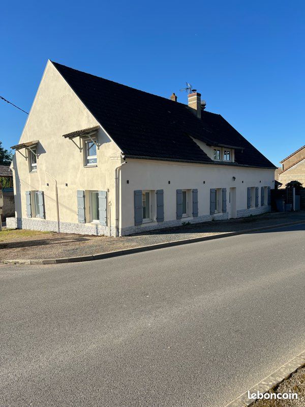 Maison 8 pièces 194 m² · à Navilly · 194 m² · 245 000 €