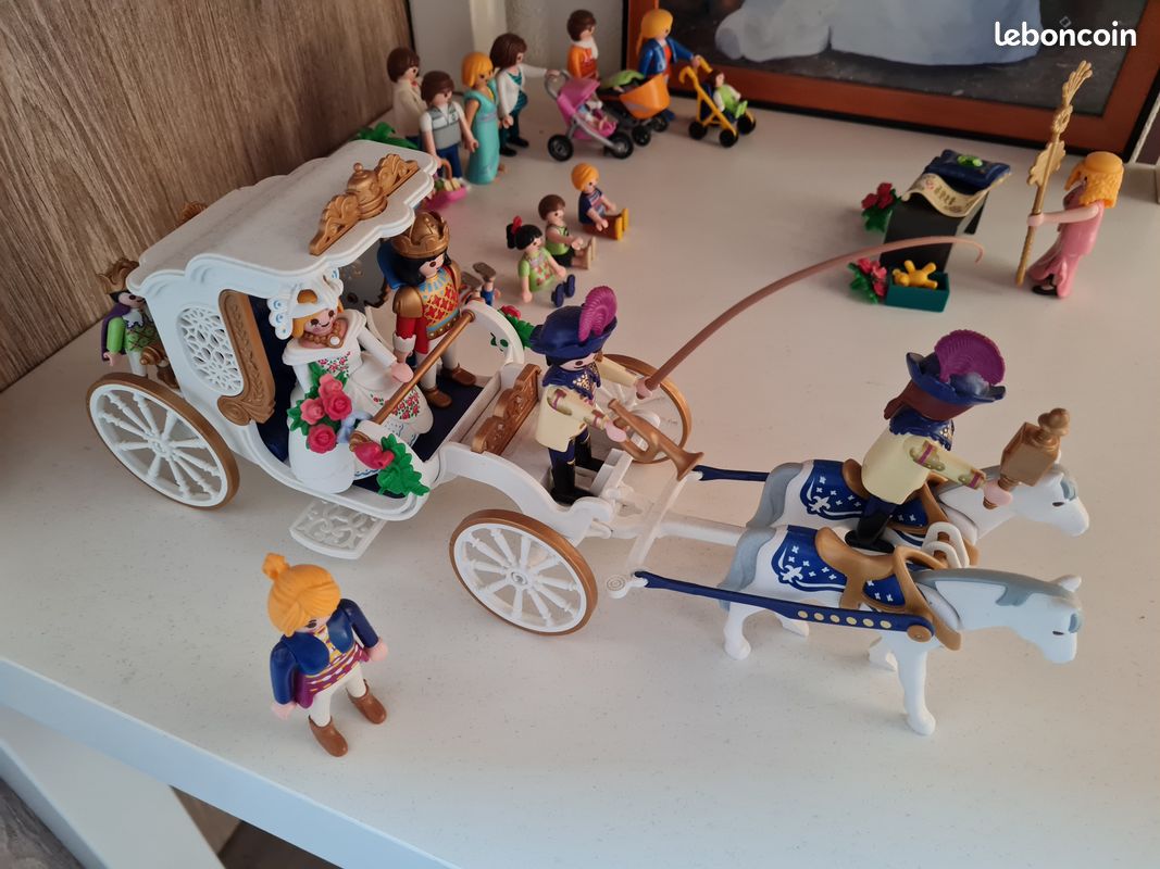 PLAYMOBIL : Carosse royal + parc avec fontaine (image 3)