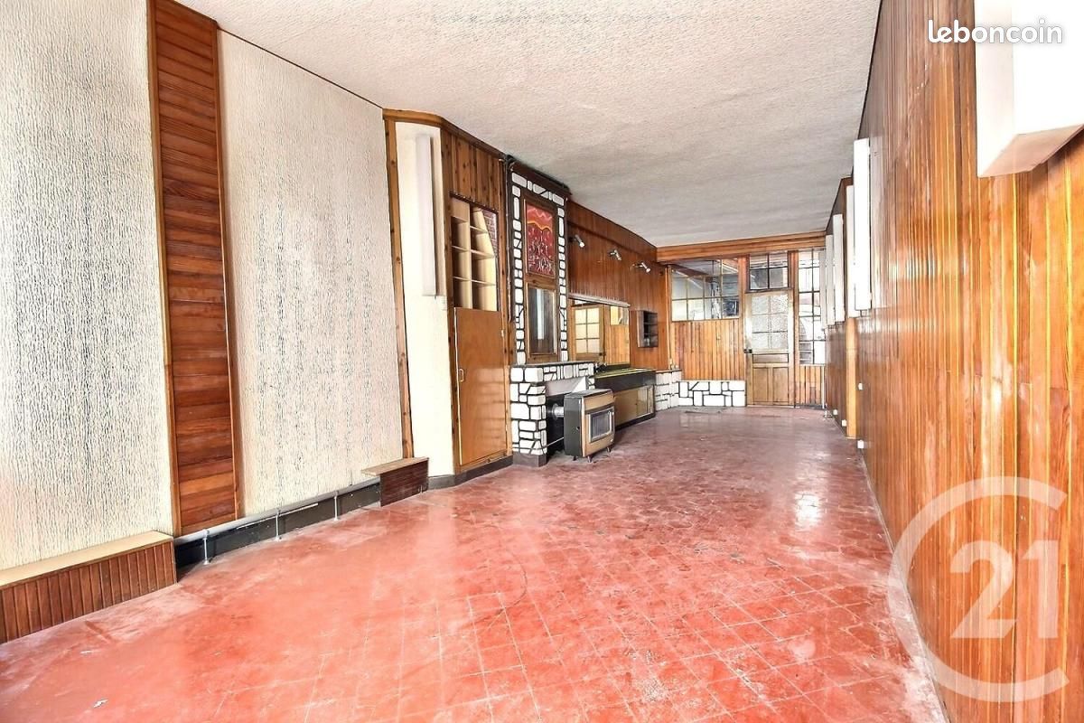Maison 5 pièces 117 m² · à Château-Thierry · 117 m² · 61 000 €