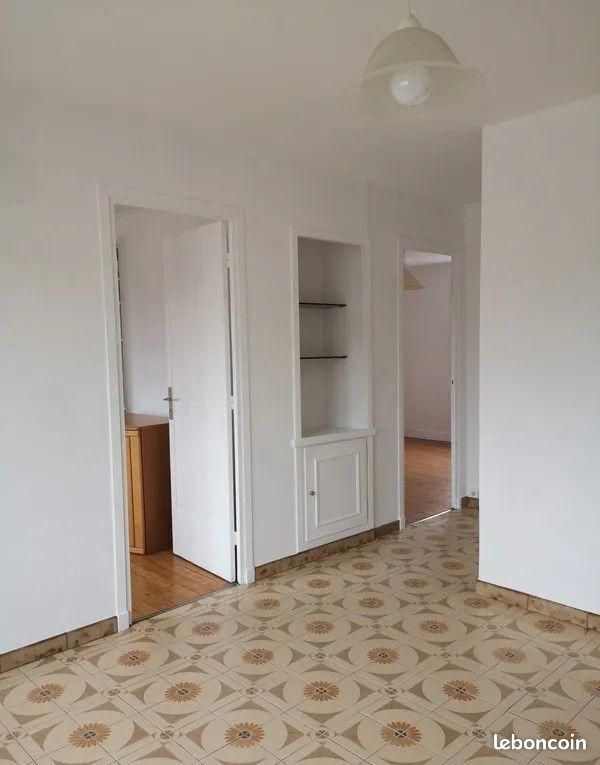 Appartement 4 pièces 65 m² · à Grenoble · 65 m² · 729 €