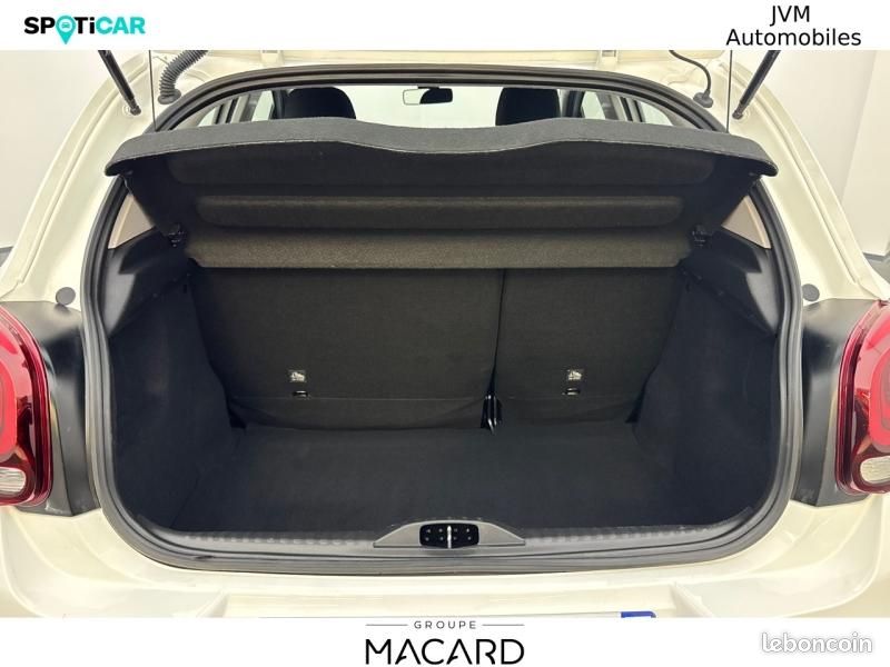 Citroen C3 1.2 PureTech 83ch S&S Feel Pack (image 8)
