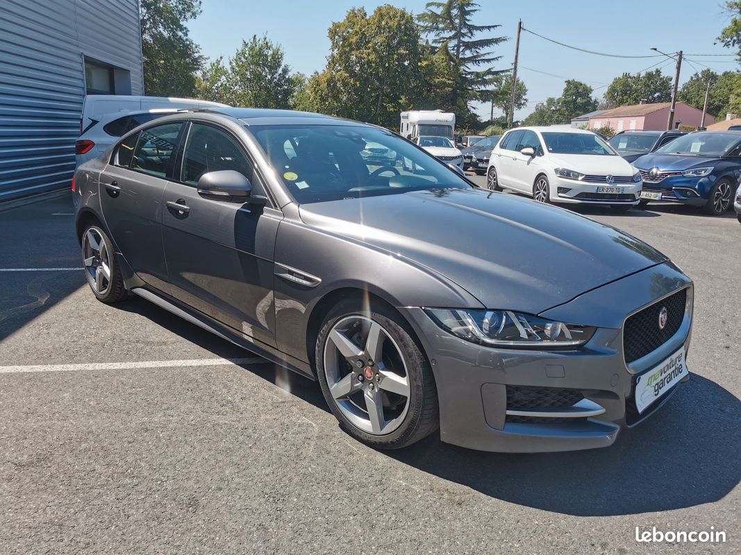 Jaguar XE 2.0D 180 CH R-SPORT BVA8 (image 8)