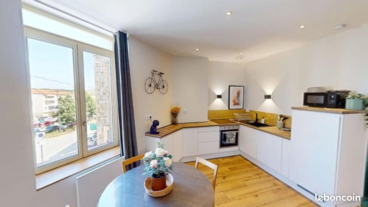 Appartement 3 pièces 63 m² · à Roche-la-Molière · 63 m² · 129 000 €