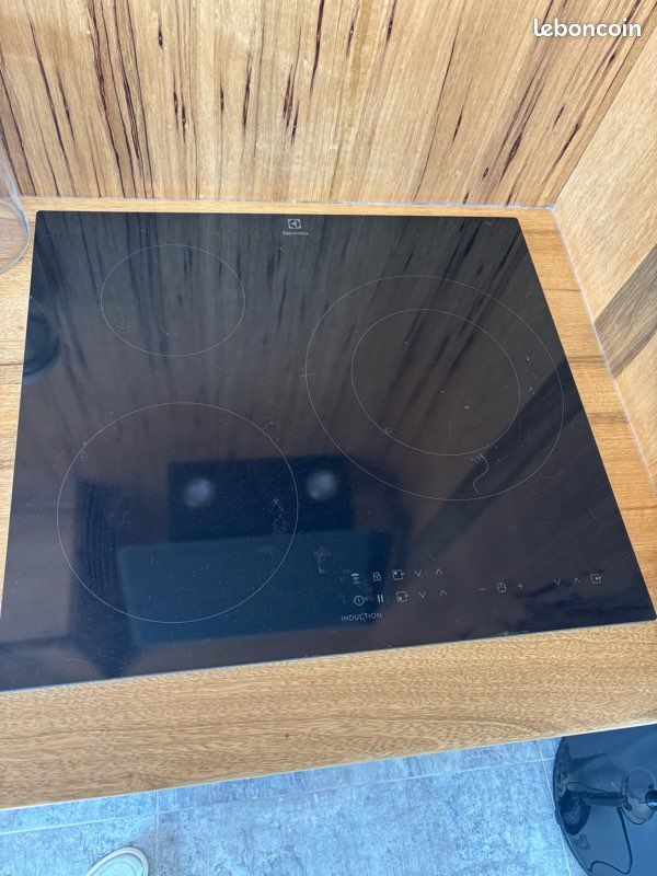 Plaque de cuisson electrolux (image 1)