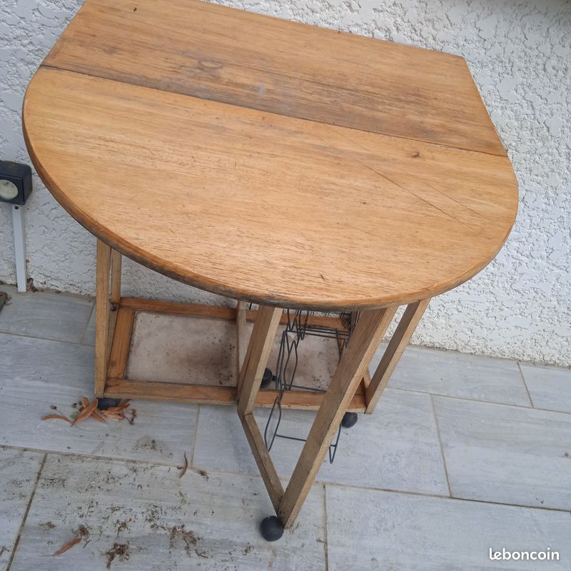 Desserte sur roulettes plateau pliable en pin (image 1)