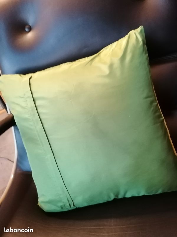Lot 2 housses de coussin (image 8)