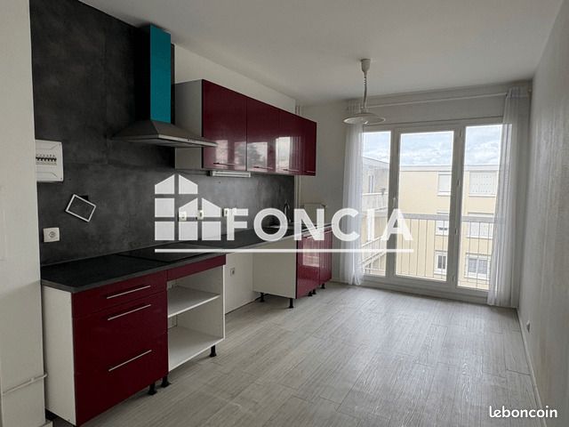 Appartement 3 pièces 62 m² · à Fleury-les-Aubrais · 62 m² · 680 €/mois
