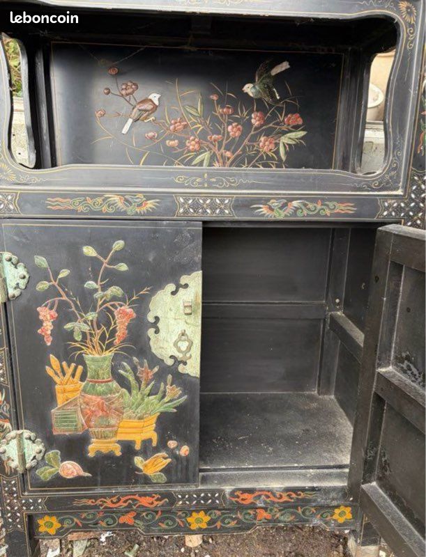 Cabinet asiatique traditionnel laqué noir (image 4)