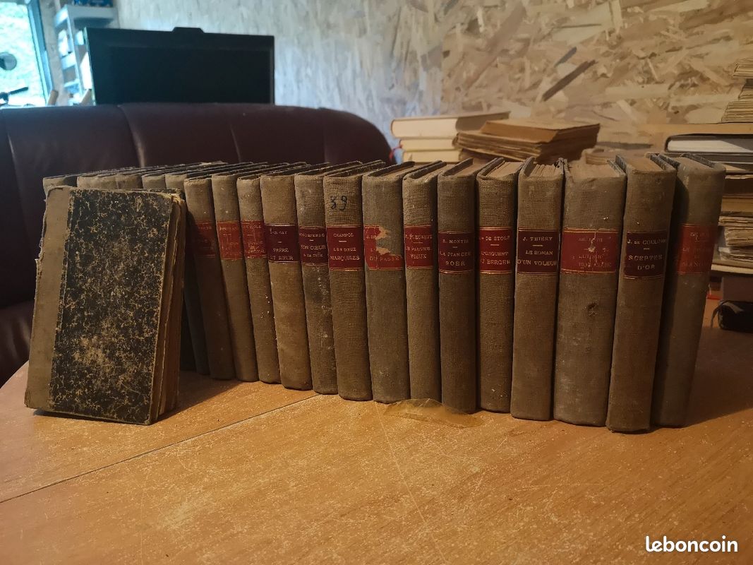 Livres anciens (image 1)