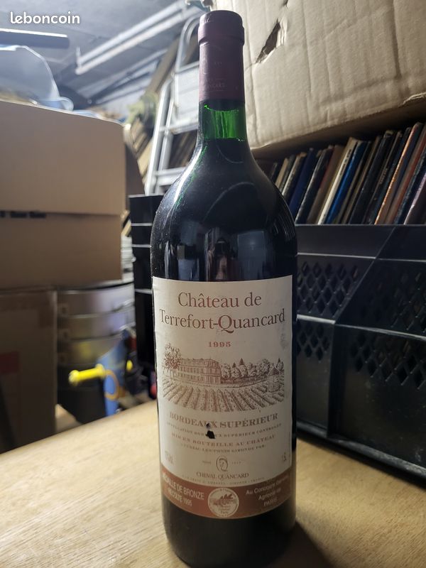 Bouteille de vins château de terrefort-Quancard (image 1)