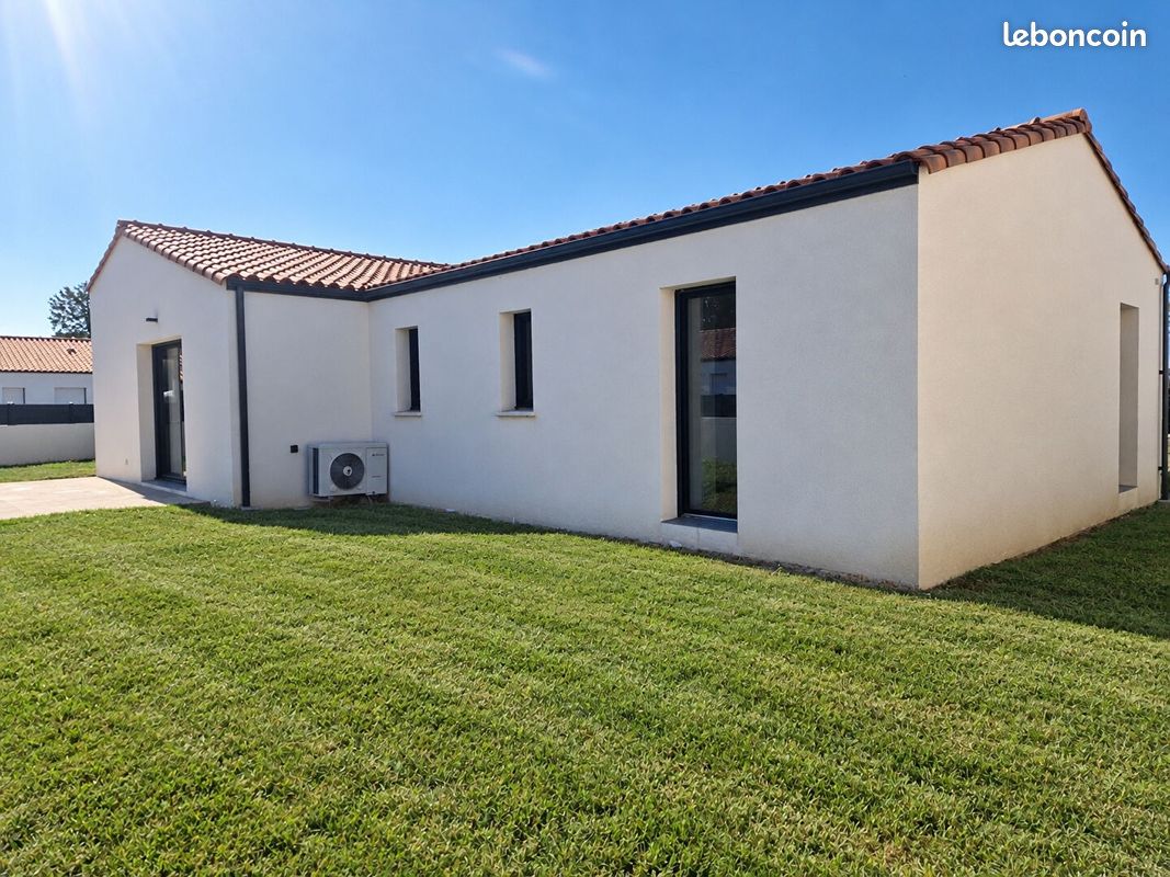 Maison 5 pièces 102 m² · à Challans · 102 m² · 319 770 €