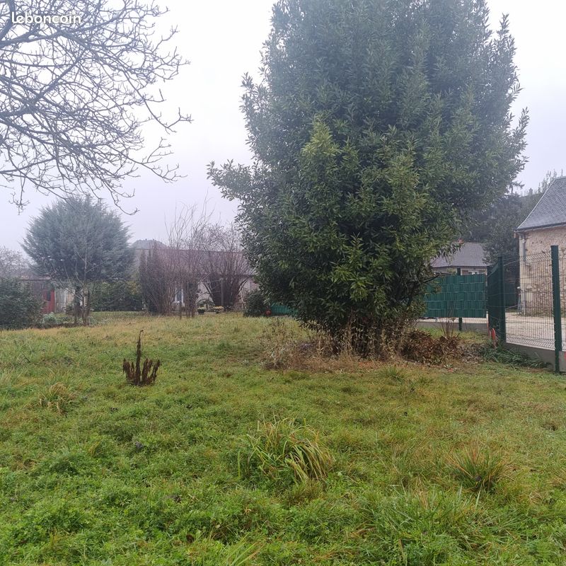 Terrain 325 m² · à Tours · 325 m² · 117 000 €