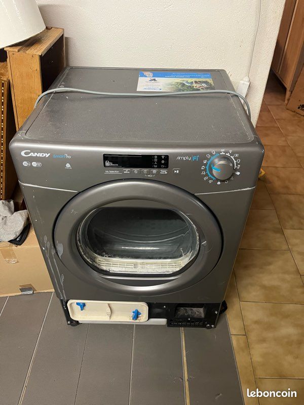 Lave-linge Candy Smart Pro Simply-Fi – À réparer / pour pièces (image 1)