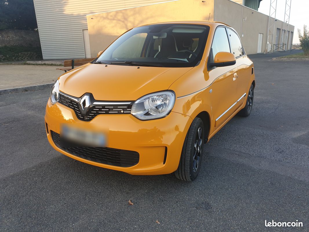 Renault Twingo III TCe 95 EDC automatique Intens Voitures Renault Twingo III TCe 95 EDC automatique Intens Voitures