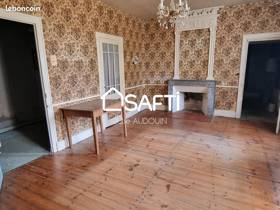Maison 6 pièces 216 m² - Mareuil 16170 (image principale 3)