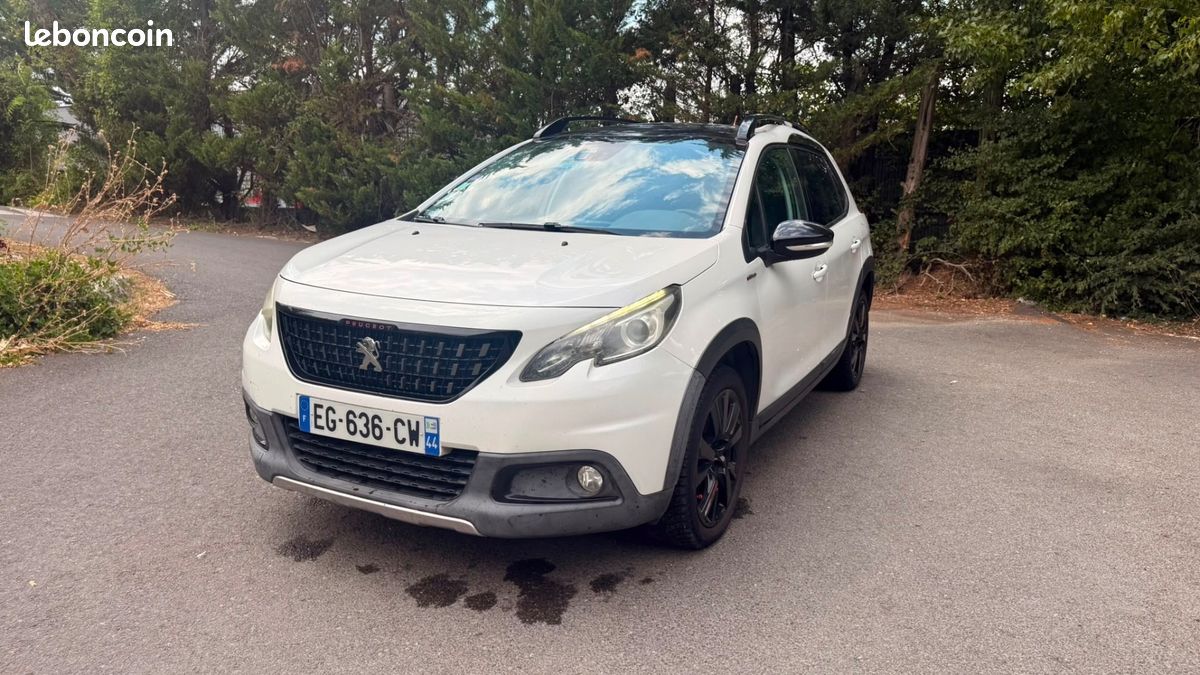 Peugeot 2008 GT Line (image 1)