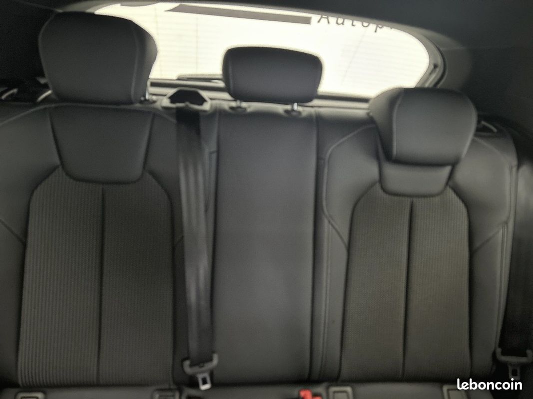 AUDI A1 Sportback 30 TFSI 116 ch S tronic 7 S Line Plus (image 19)