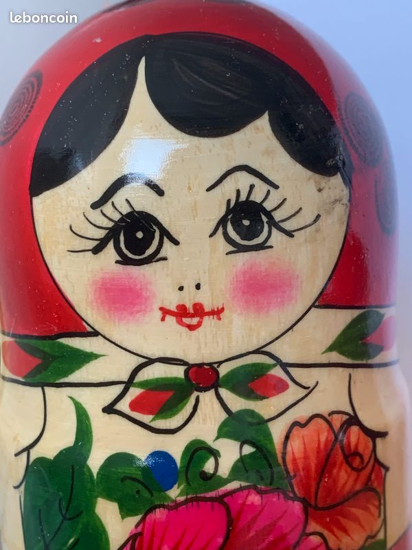 Matriochkas Russes Rouges Peintes à La Main Par Titova - Poupées Gigognes Avec Samovar - Pièce Unique