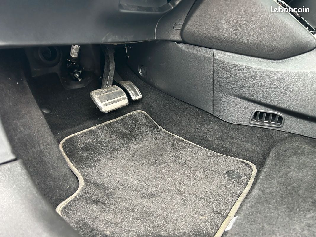 Peugeot 208 II 156ch (e-) GT PRIME - Carplay - Entretien Ok - Très bon état - (image 36)