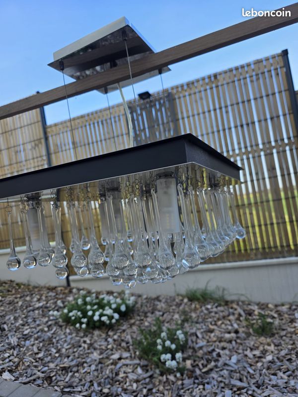 Plafonnier en cristal carré – L’élégance suspendue (image 11)