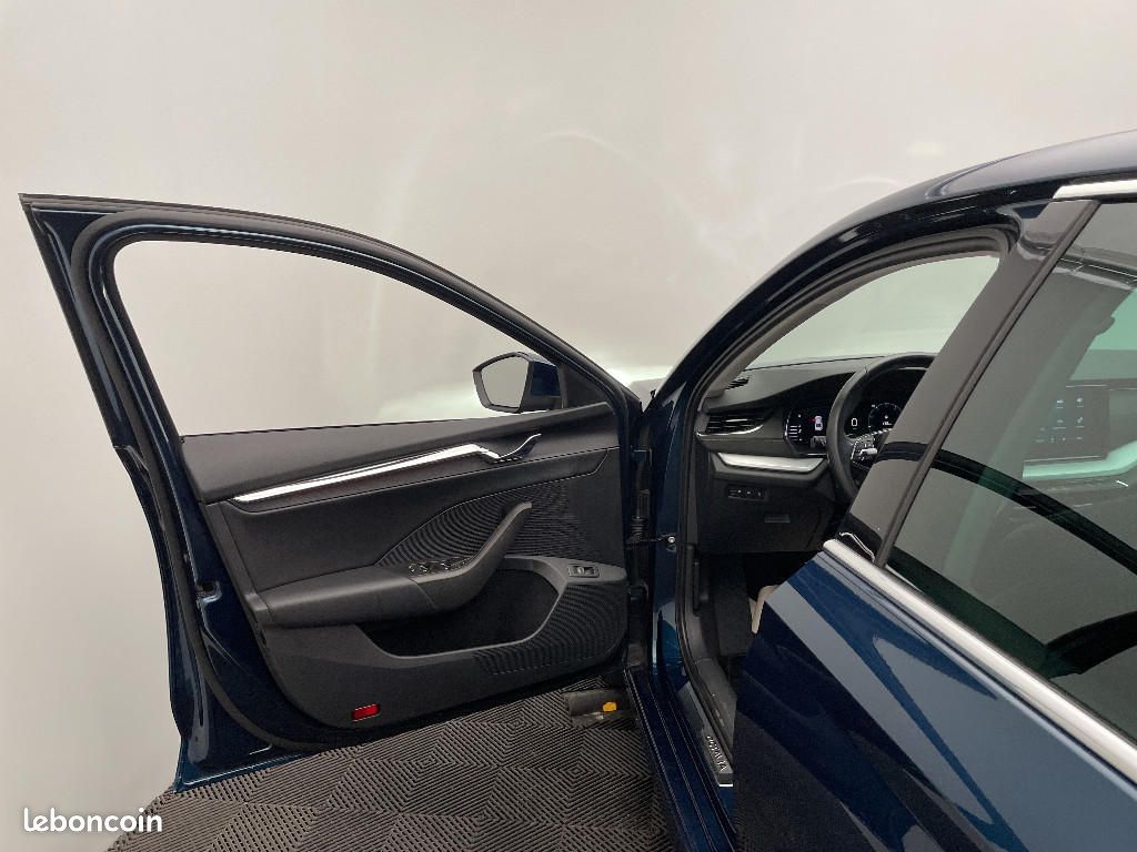 Skoda Octavia 1.5 TSI MHEV E-TEC 150 CH ACT DSG7 STYLE (image 19)