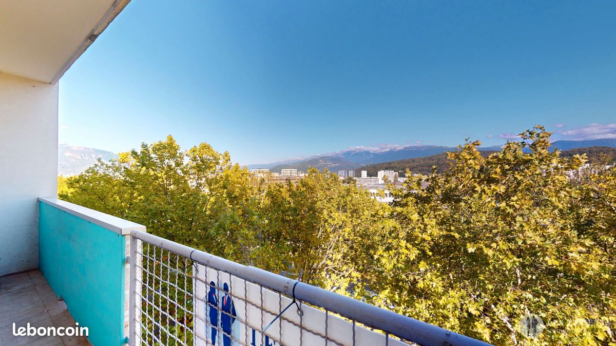Appartement 4 pièces 65 m² · à Le Pont-de-Claix · 65 m² · 120 000 €
