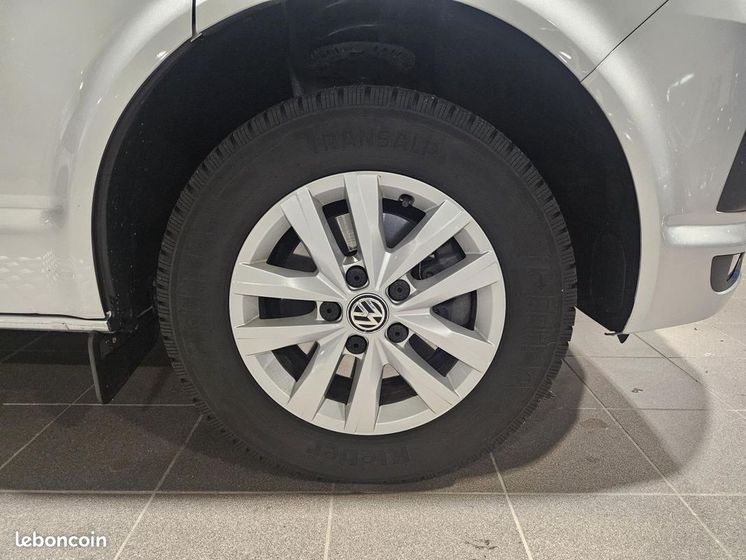 Volkswagen multivan t6 2.0 tdi 150 dsg 7pl (image 18)
