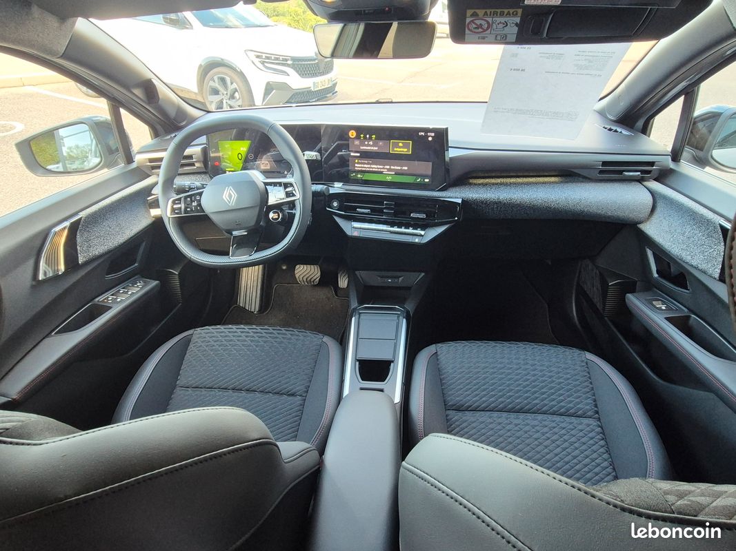 Renault clio vi tce 115 techno edc france (image 4)