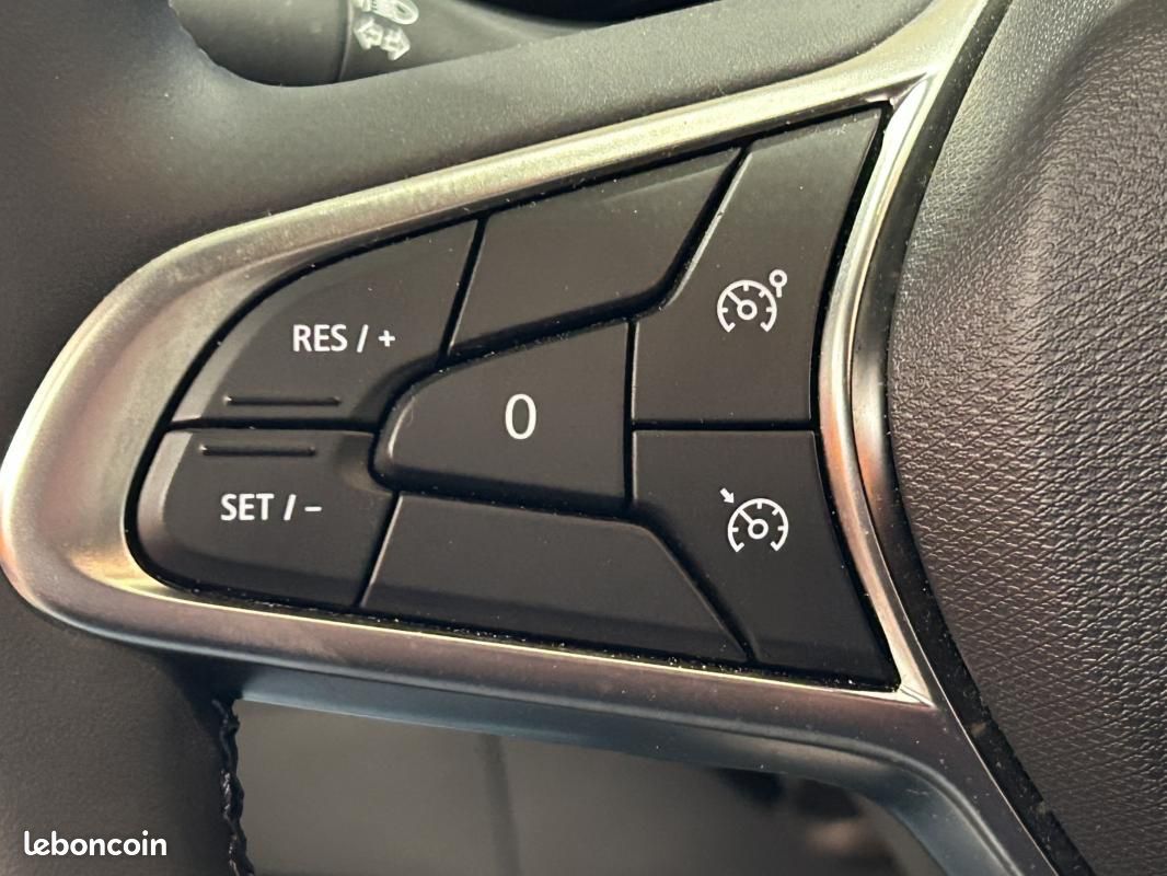 Renault Clio V BLUEDCI 100 EVOLUTION *GPS + RADAR DE RECUL (image 34)