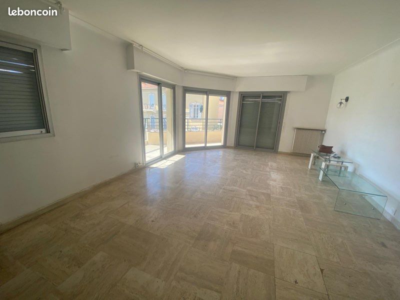 Parking 3 pièces 78 m² · à Cannes · 78 m² · 440 000 €