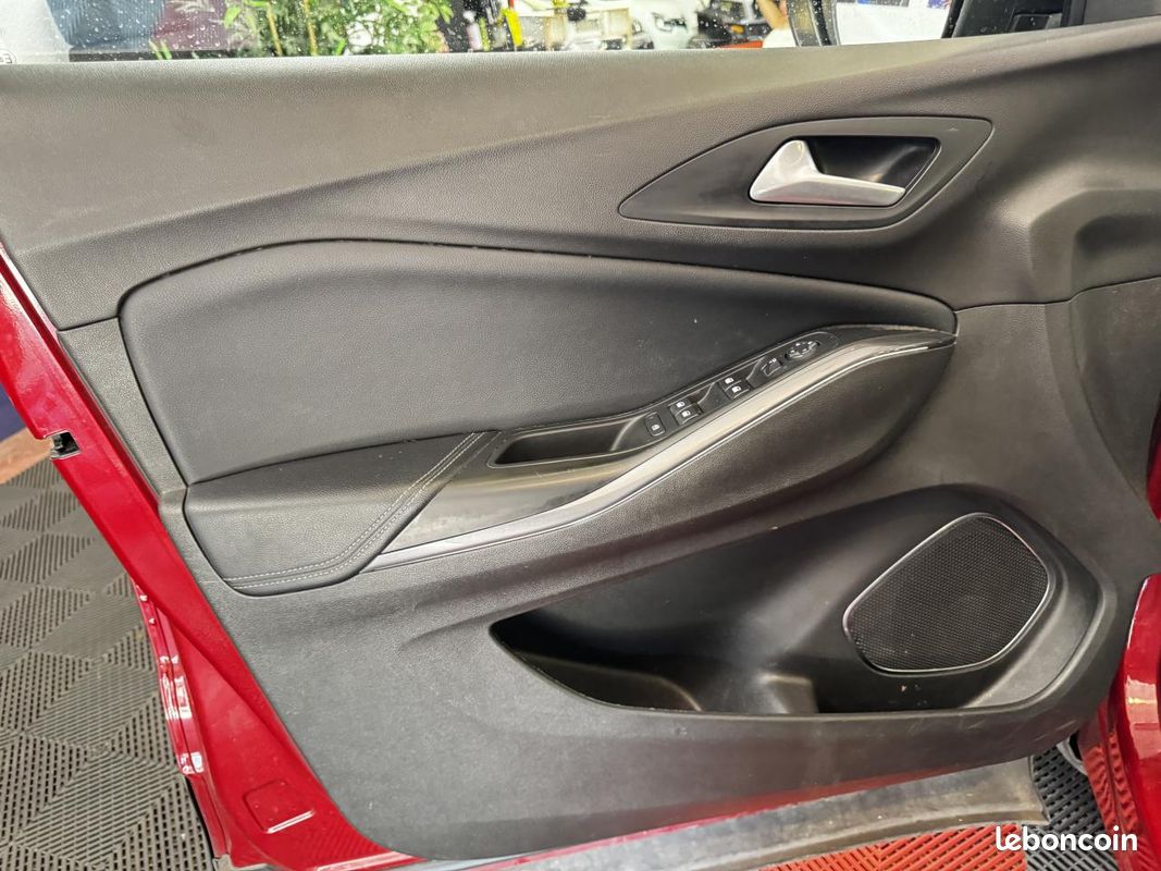 OPEL GRANDLAND X 1.5 CDTI - 130 - BVA 8 - S&S X Elégance Business PHASE 1 (image 9)