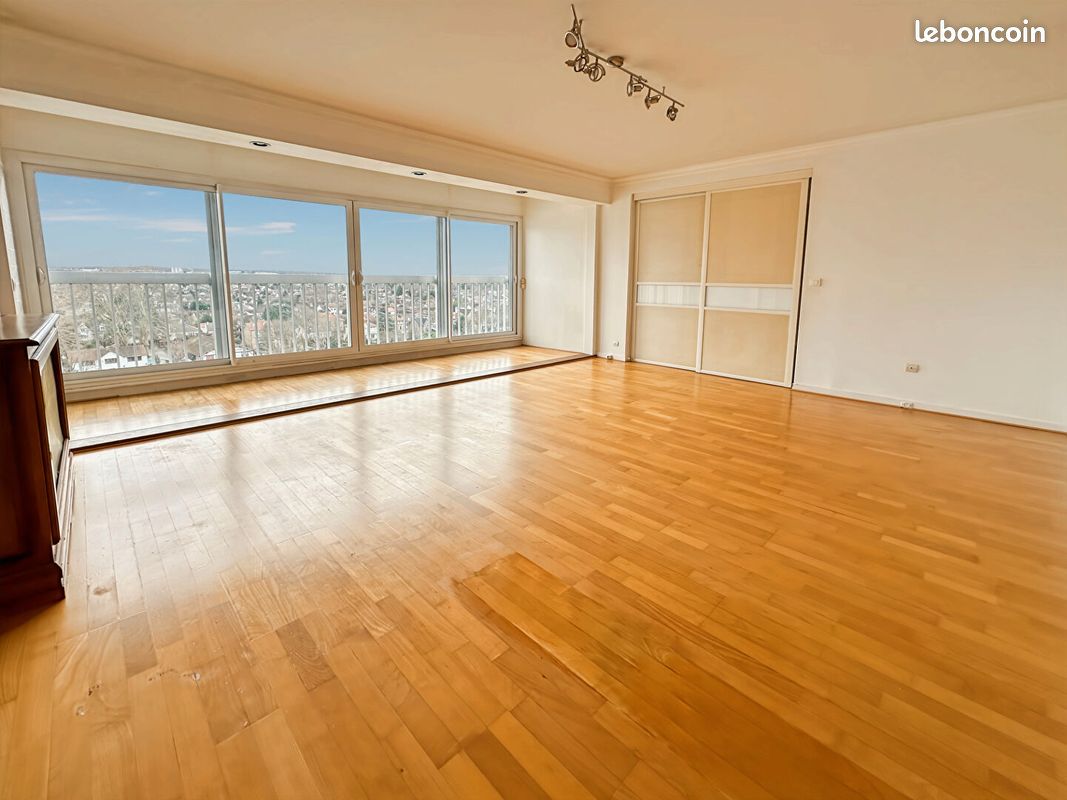 Appartement 4 pièces 94 m² · à Juvisy-sur-Orge · 94 m² · 1 459 €