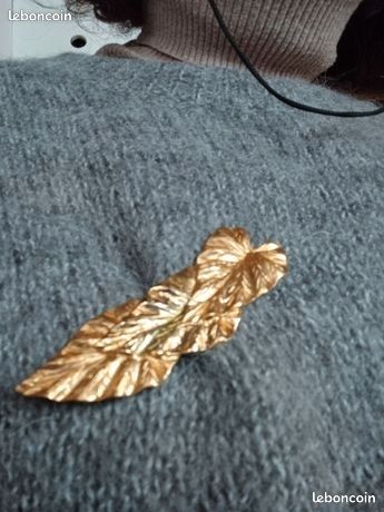 Grande élégante broche superbe volute couleur or bijou vintage 3263