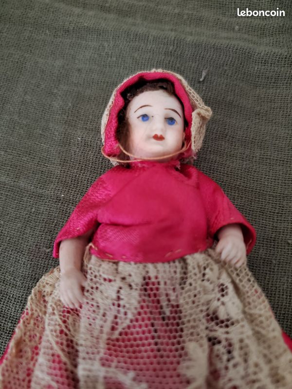 POUPEE MIGNONETTE ECOSSAISE ANCIENNE BISCUIT-PORCELAINE 1910 EN BOITE D'ORIGINE