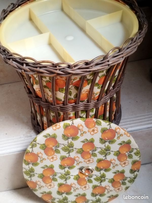 Travailleuse en rotin bambou et tissu ANNEES 70-panier ouvrage couture Vintage (image 8)