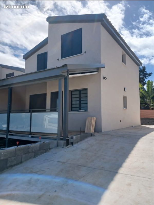 Maison 4 pièces 80 m² · à Saint-Pierre · 80 m² · 1 720 €
