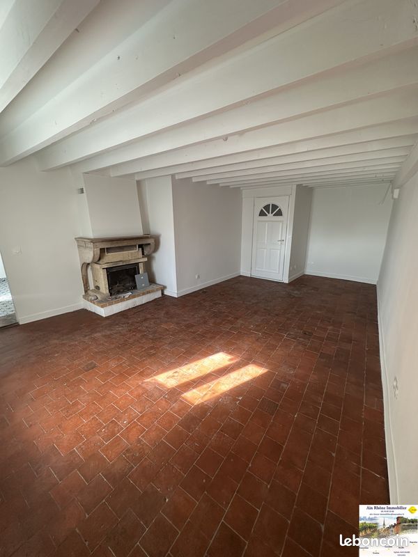 Appartement 3 pièces 77 m² · à Montmelas-Saint-Sorlin · 77 m² · 800 €/mois